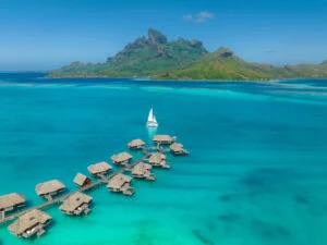 DJI_0658 - MD Sail Services - Croisières privée à la voile aux îles sous le vent Md Sail Services - Croisières Privée à La Voile Aux îles Sous Le Vent